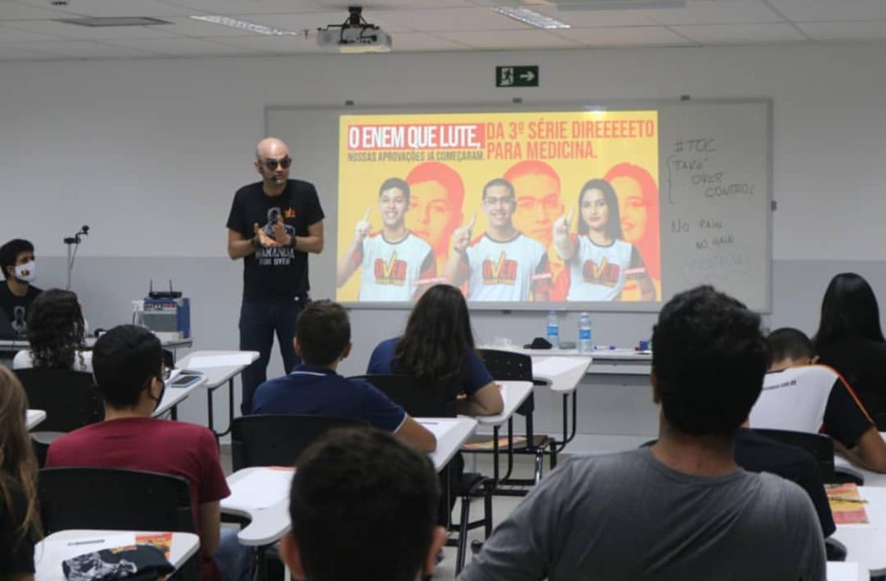 Over Colégio e Curso reúne 421 aprovações na primeira chamada do SISU com primeiro lugar em 23 cursos