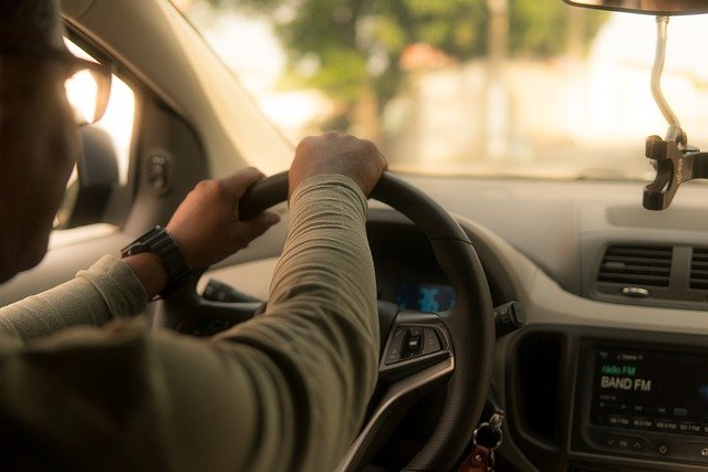 Uber lança serviço de locação de carro nos Estados Unidos