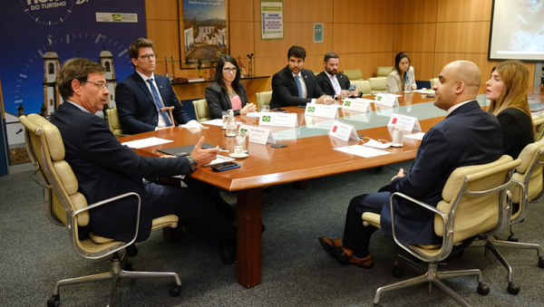Brasil e Índia discutem parcerias para o turismo