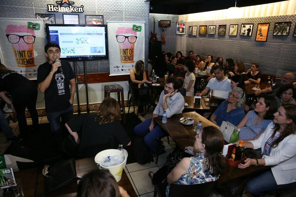Evento gratuito vai promover debates de temas científicos em bares de João Pessoa