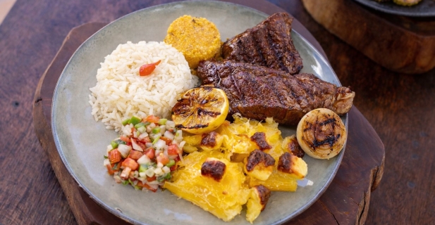 Almoco-Alupasts-Maminha-com-Macaxeira.jpg