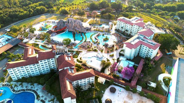 Taua-Resort-Atibaia.jpg-scaled.jpeg