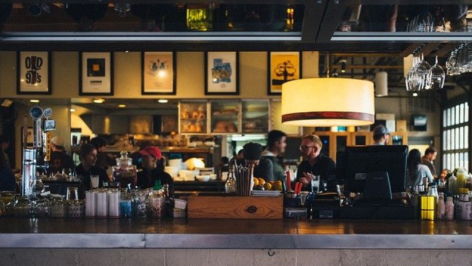 restaurant-690569_640.jpg